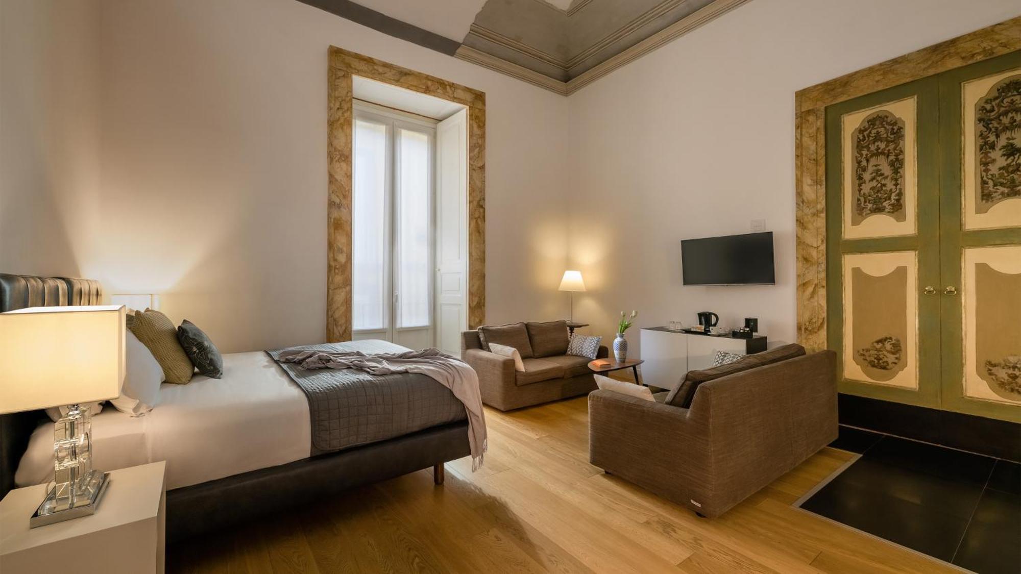 Santa Chiara Boutique Hotel Неаполь Экстерьер фото