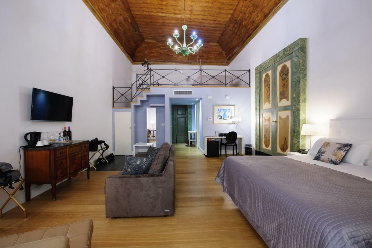 Santa Chiara Boutique Hotel Неаполь Экстерьер фото